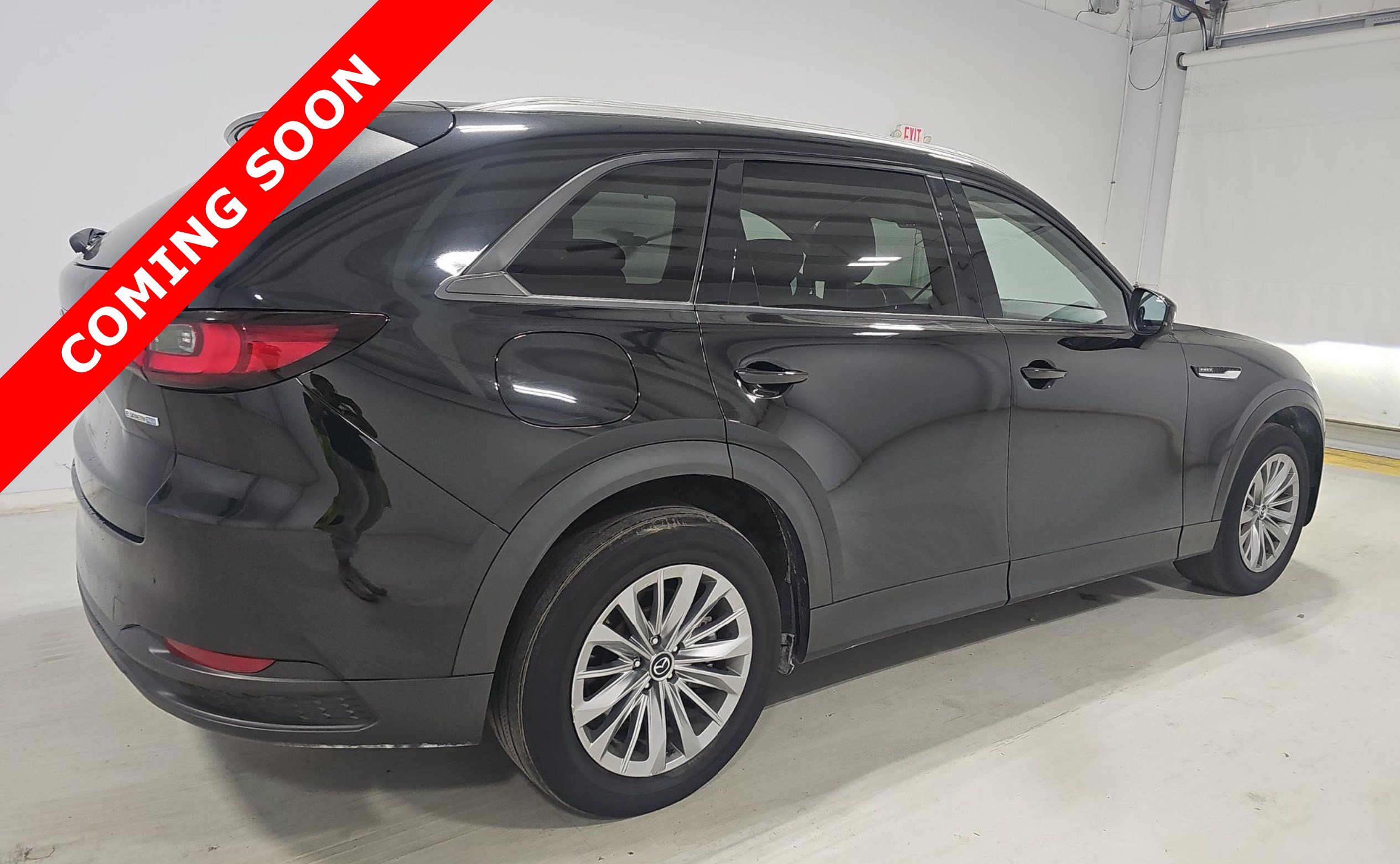 Used 2024 MAZDA CX-90 Plug-In Hybrid w/ Preferred AWD/4WD image 4