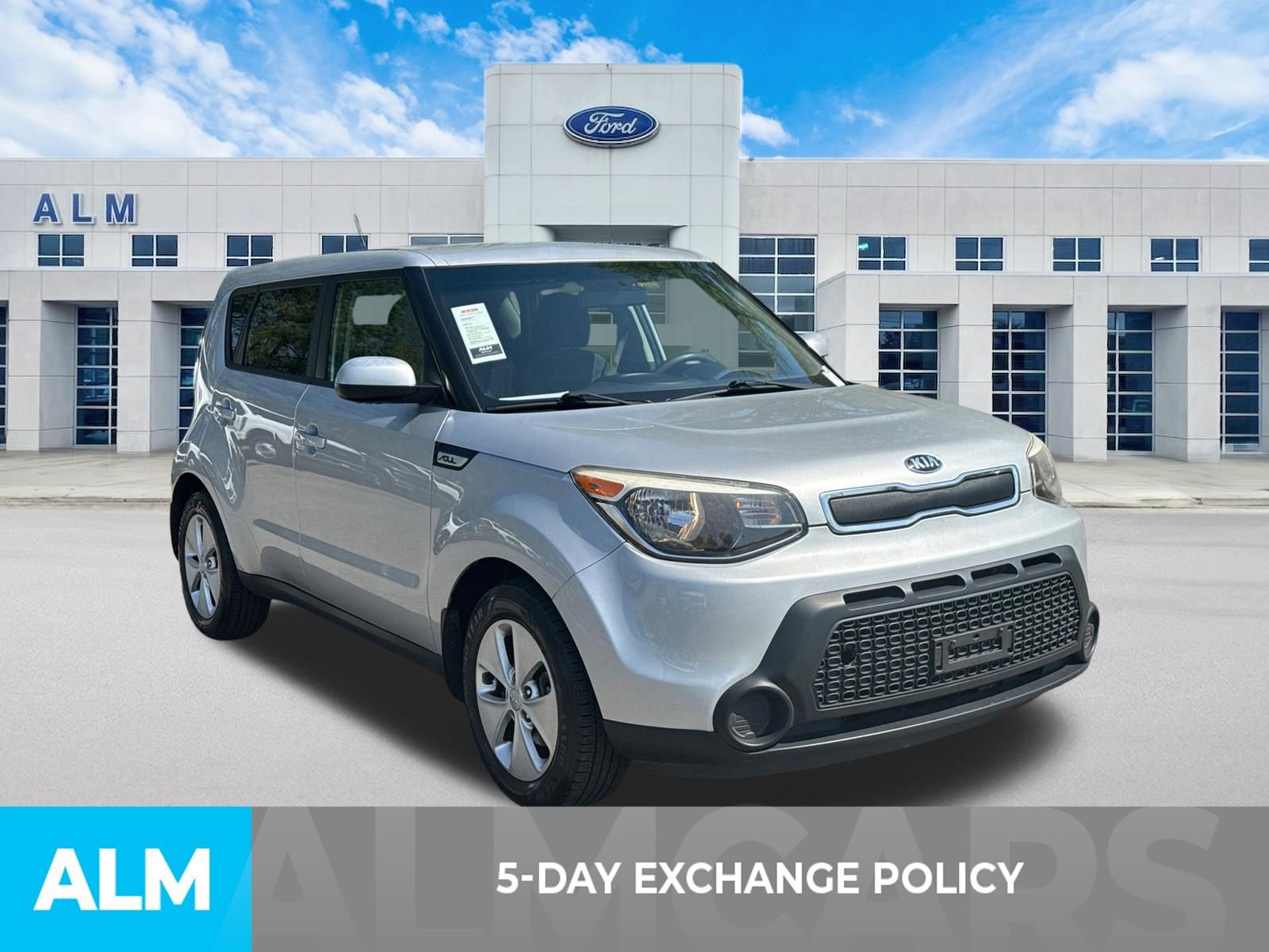 Used 2016 Kia Soul w/ Option Group 020 FWD image 3