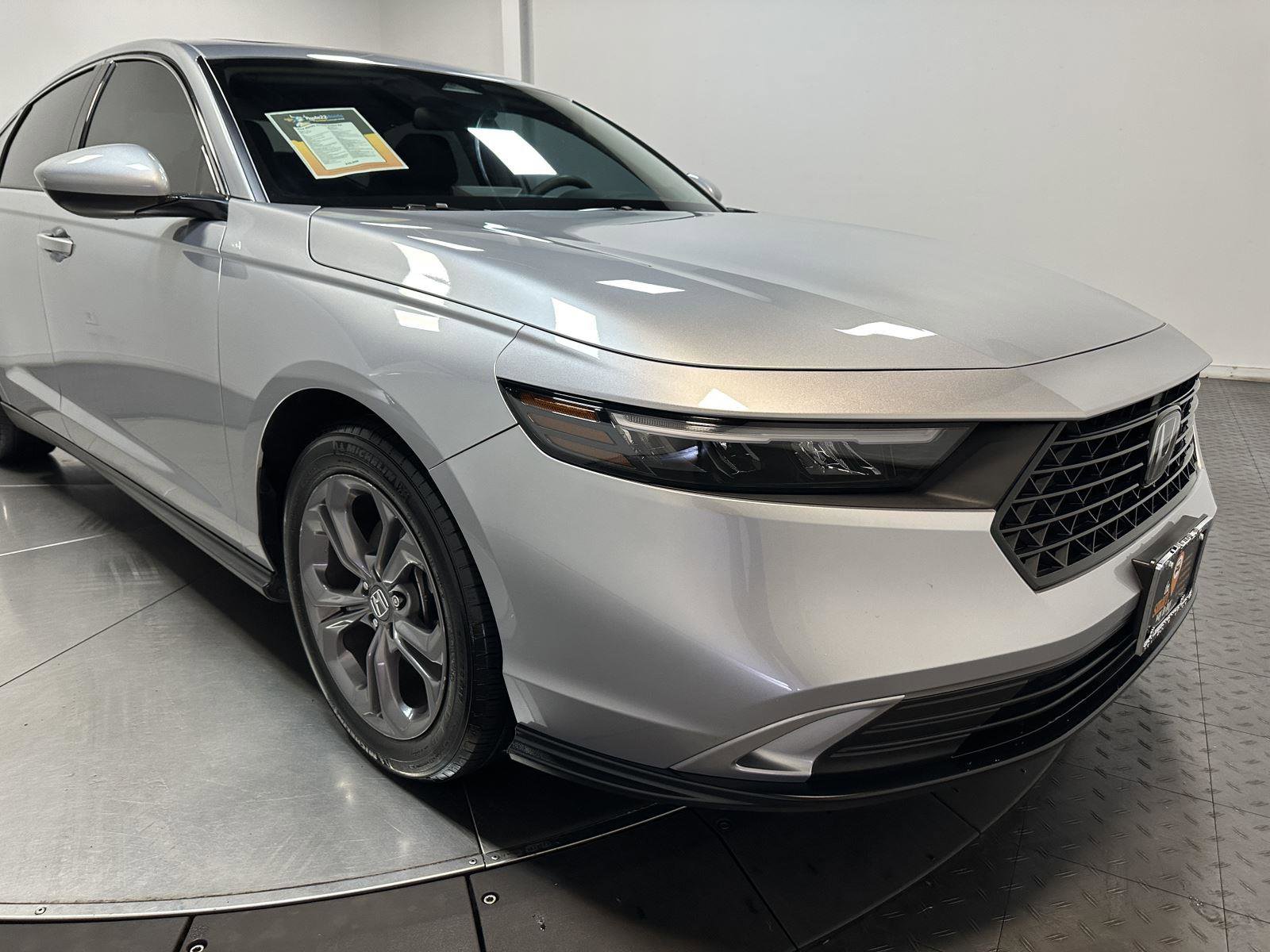 Certified 2024 Honda Accord EX image 3