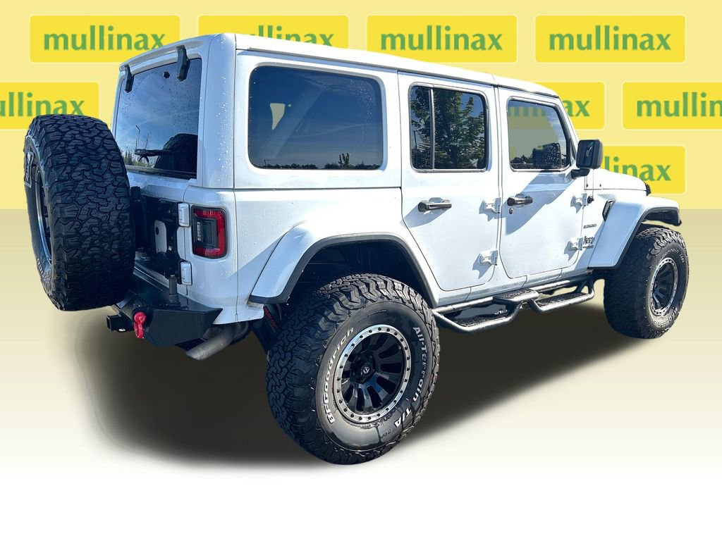 Used 2022 Jeep Wrangler Unlimited Sahara AWD/4WD image 3