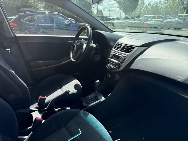 Used 2016 Hyundai Accent SE FWD image 9