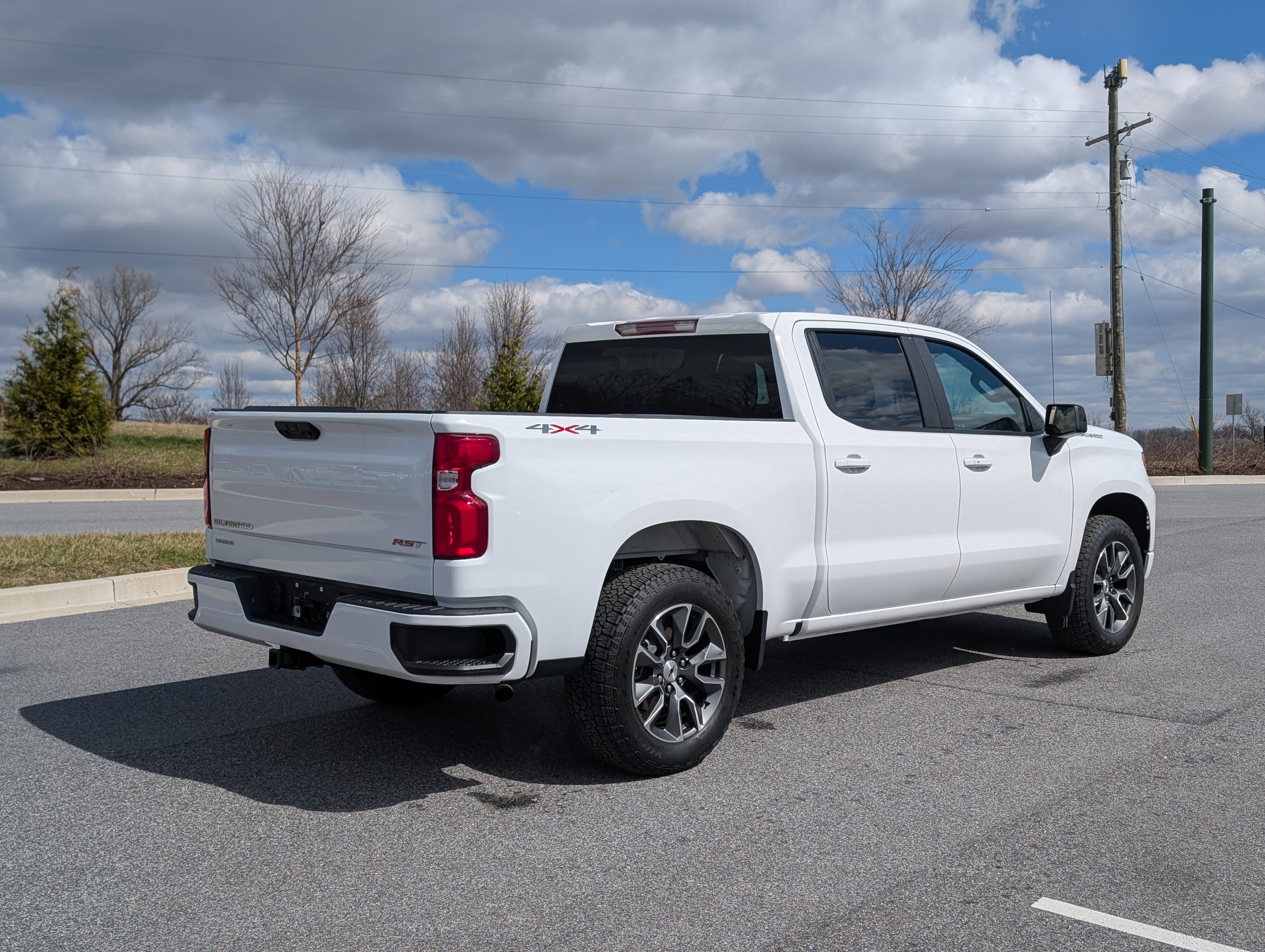 Used 2024 Chevrolet Silverado 1500 RST image 5