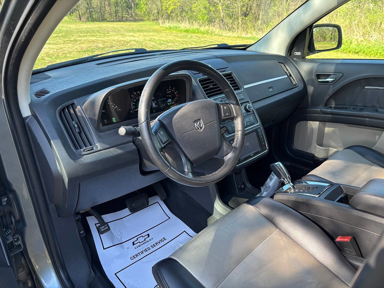 Used 2009 Dodge Journey R/T w/ Flexible Seating Group image 9