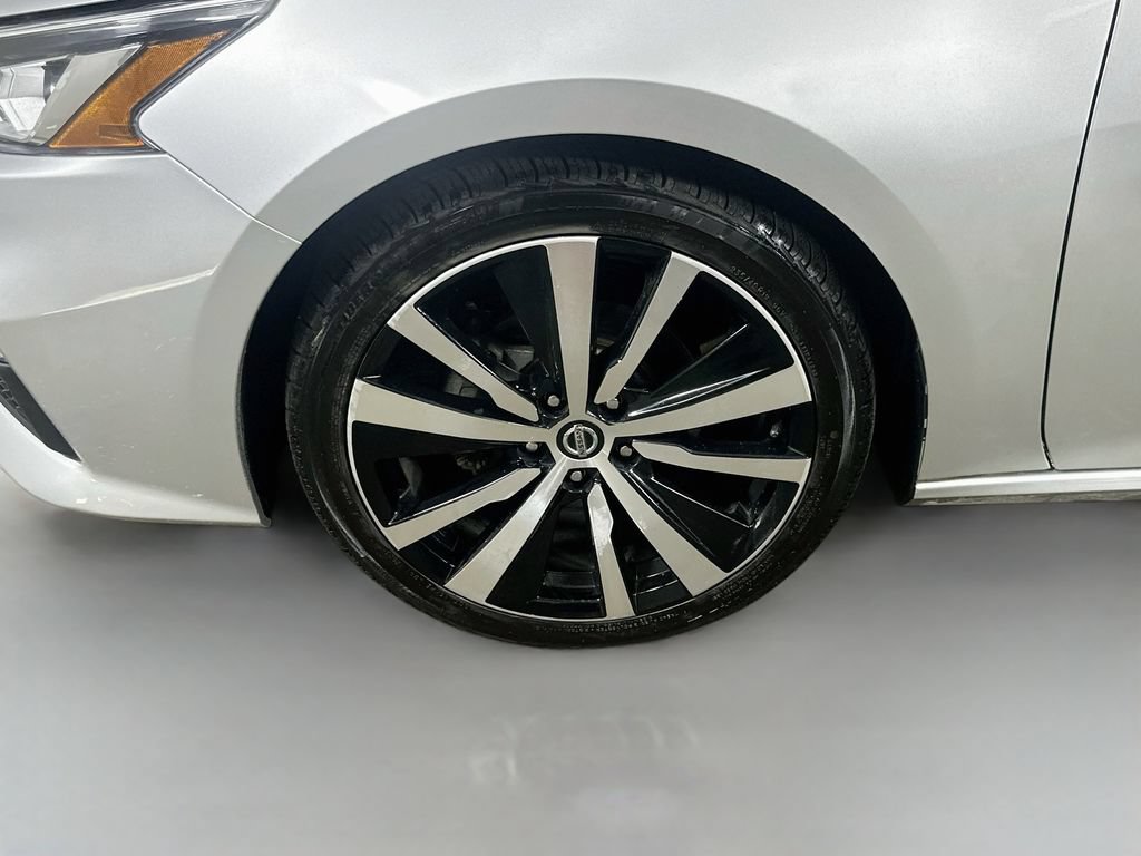 Used 2022 Nissan Altima 2.5 SR FWD image 8