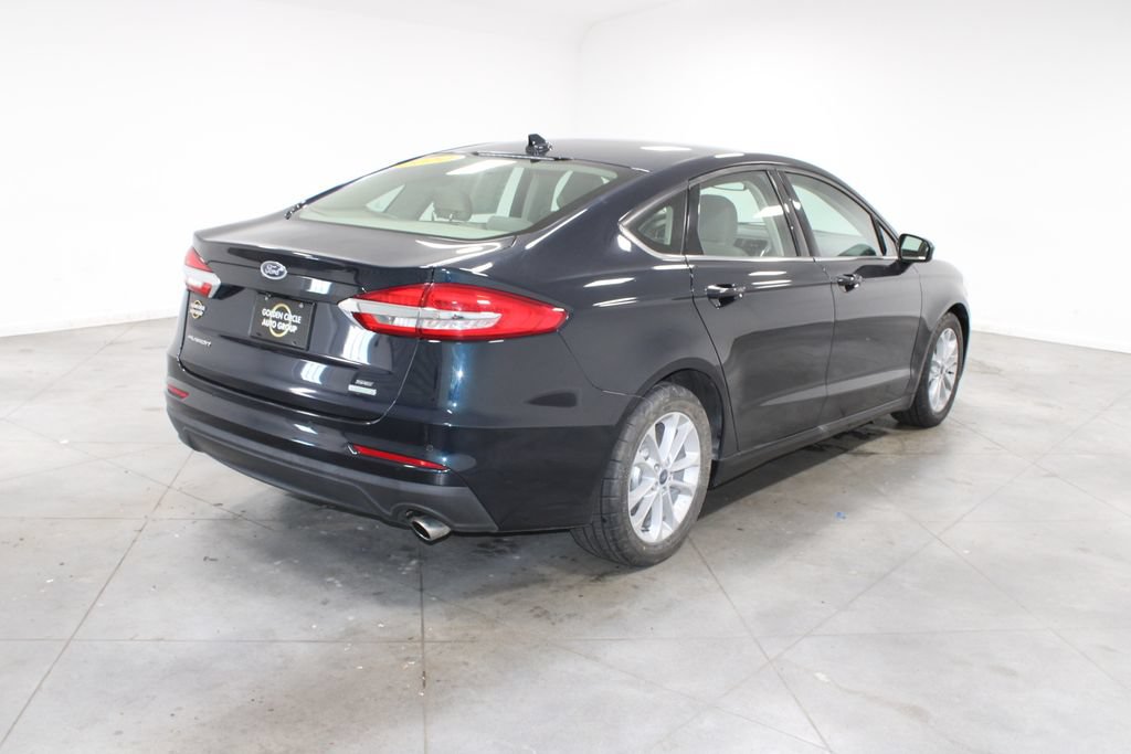 Certified 2020 Ford Fusion SE FWD image 10