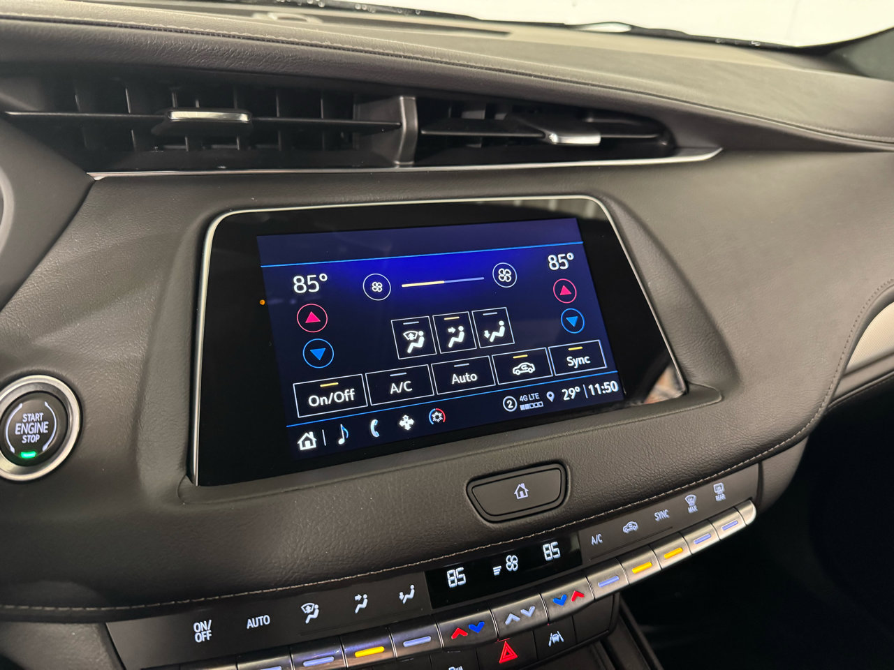 Used 2022 Cadillac XT4 Premium Luxury w/ Enhanced Visibility Package image 24