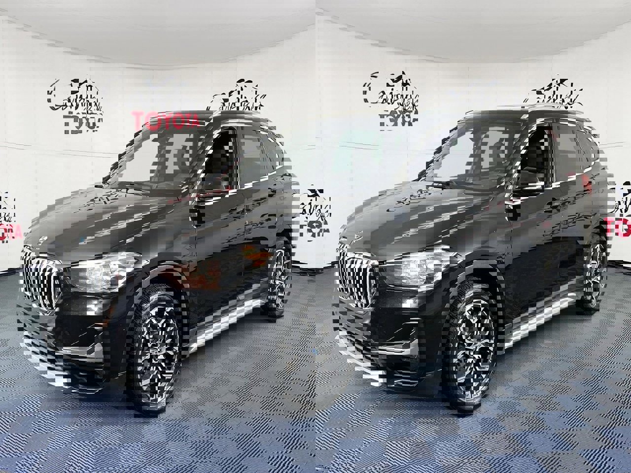 Used 2020 BMW X1 xDrive28i w/ Convenience Package image 2