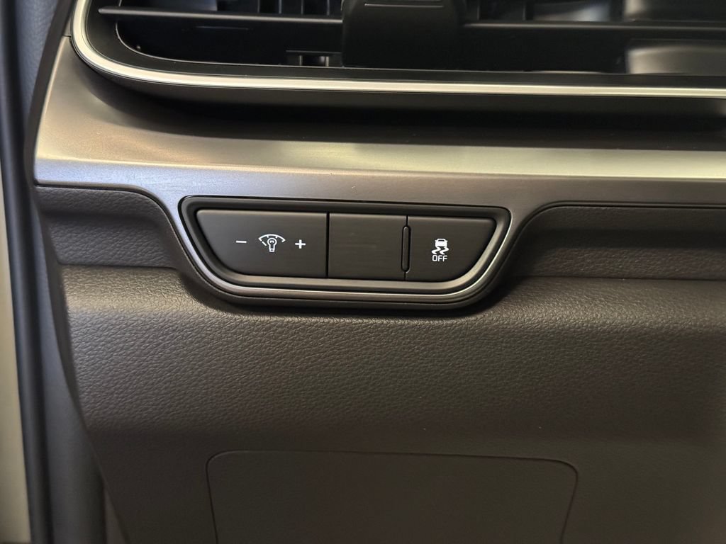 Used 2026 Kia Carnival SX Prestige FWD image 18