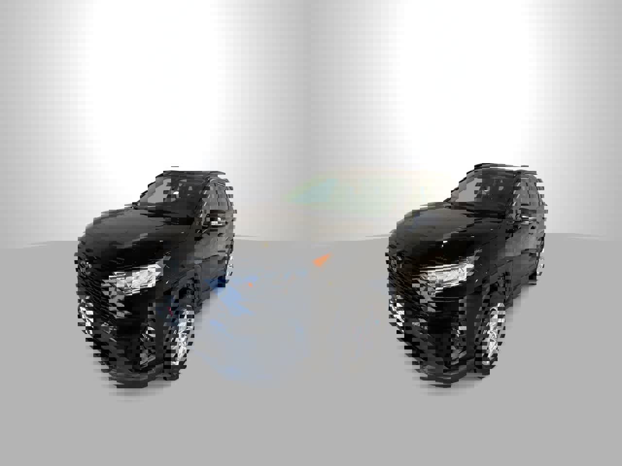 Certified 2020 Toyota RAV4 XLE w/ Convenience Package image 4