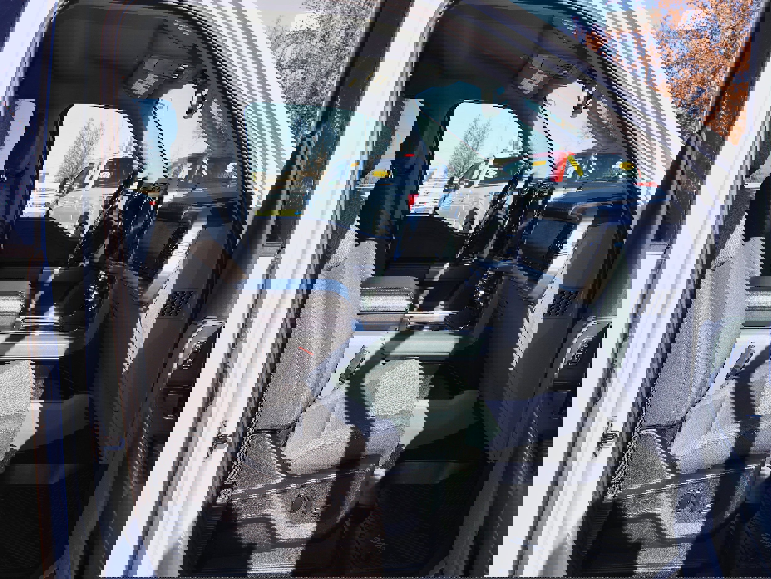 Used 2021 Ford F150 XLT w/ Equipment Group 302A High image 27