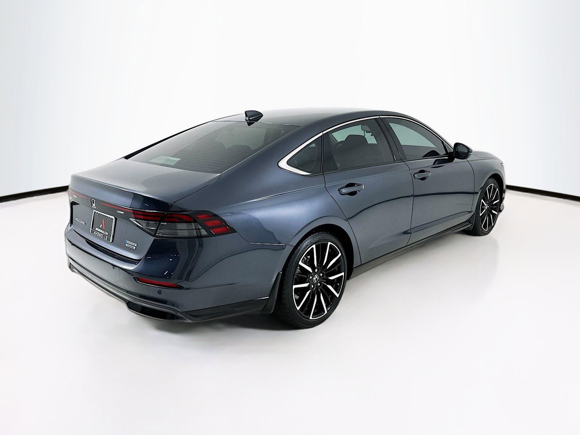 Used 2023 Honda Accord Touring image 8