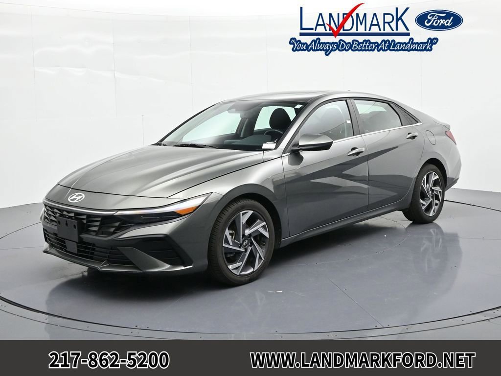 Used 2025 Hyundai Elantra SEL