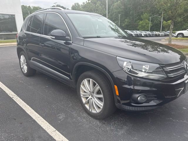 Used 2013 Volkswagen Tiguan SE AWD/4WD image 3