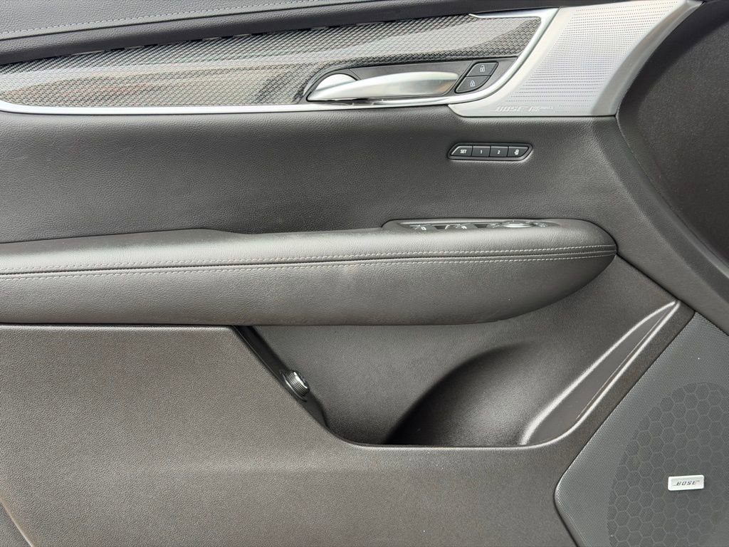 Used 2023 Cadillac XT5 Sportv image 23