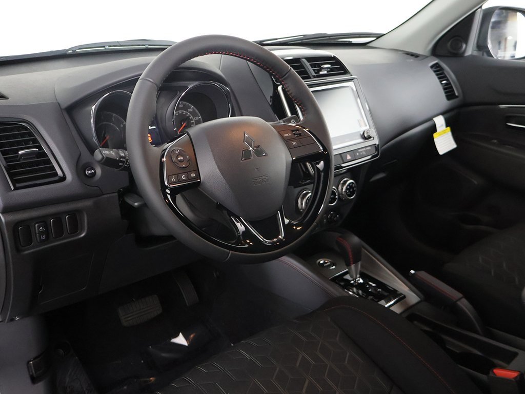 New 2025 Mitsubishi Outlander Sport LE image 23