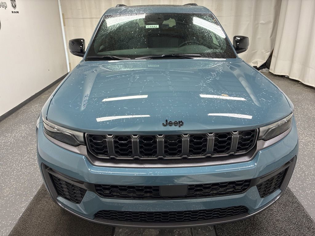 New 2026 Jeep Grand Cherokee L Limited image 2