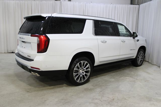 New 2026 GMC Yukon XL Denali w/ Denali Reserve Package AWD/4WD image 33