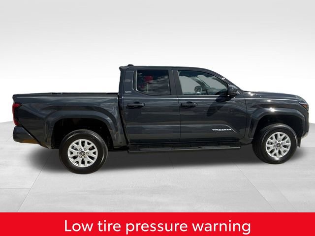 Used 2025 Toyota Tacoma SR5 w/ SR5 Upgrade Package image 13