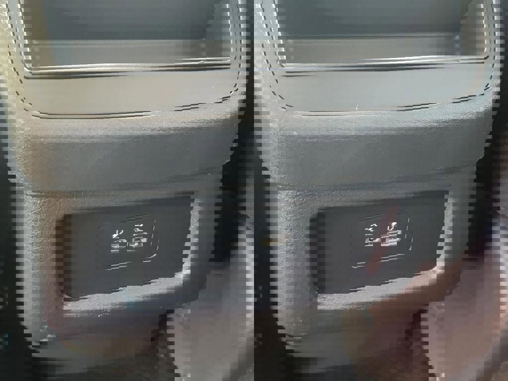 Certified 2025 Nissan Pathfinder S w/ Cargo Package image 31