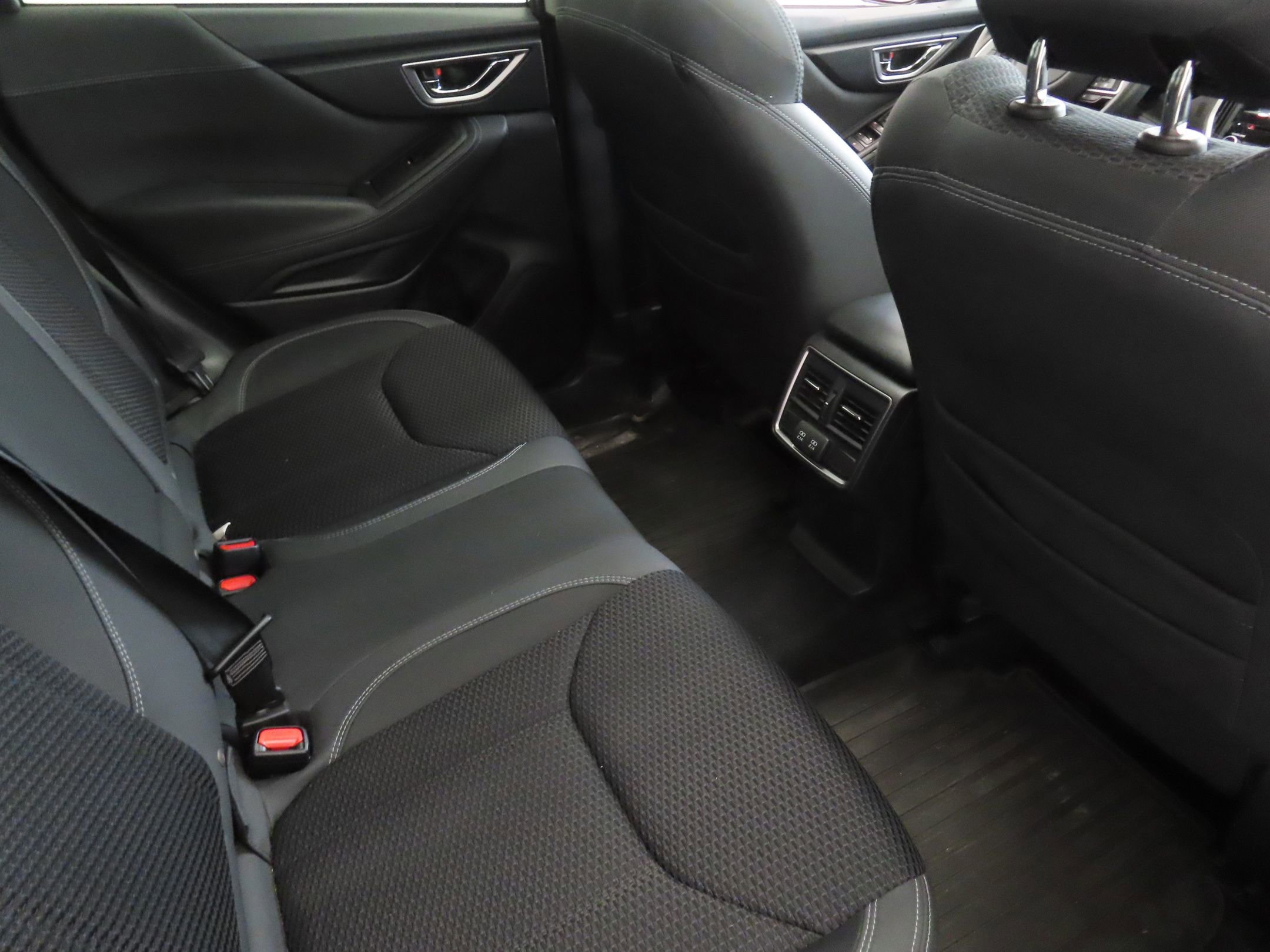 Used 2021 Subaru Forester Premium image 25