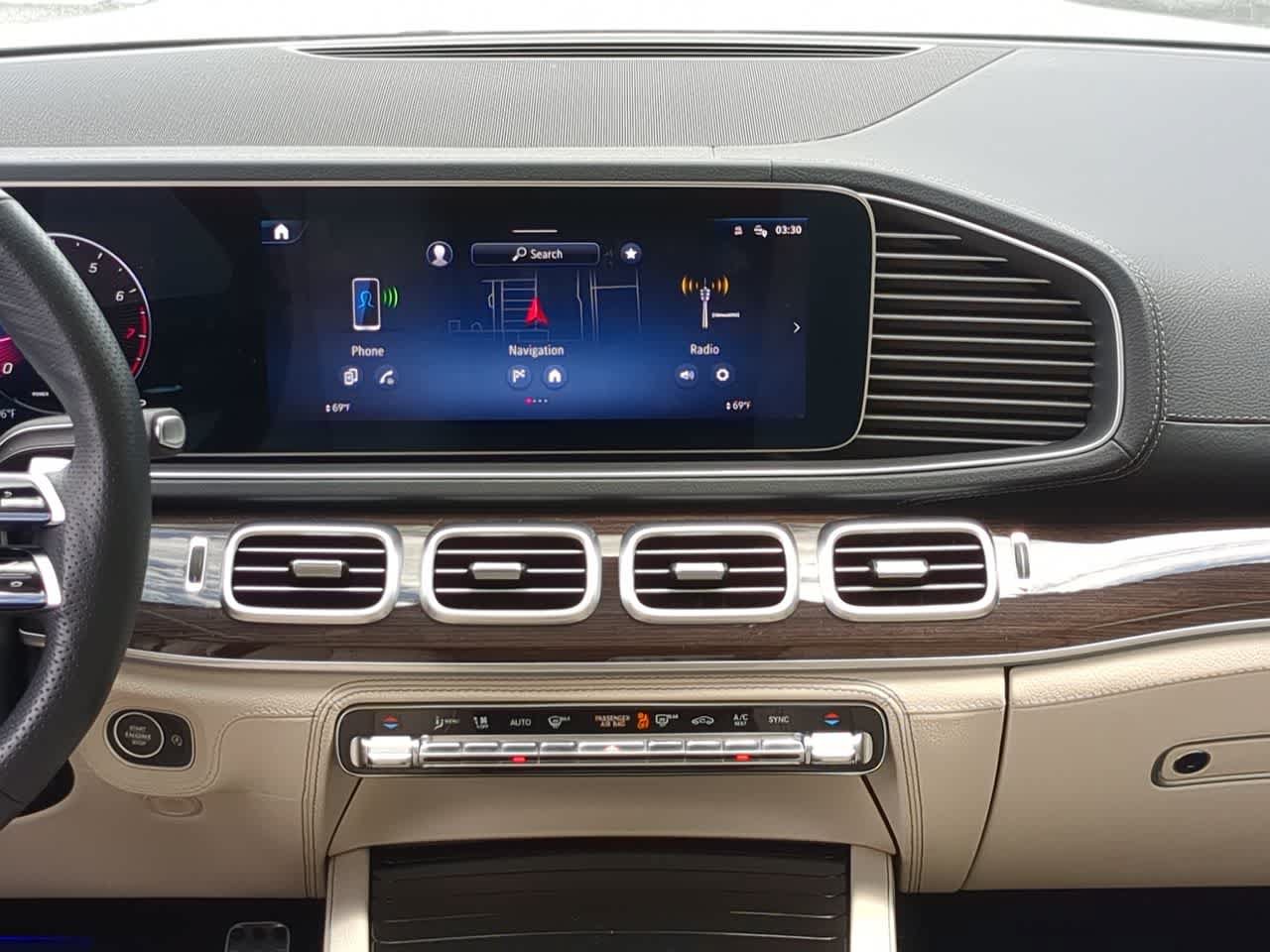 Used 2024 Mercedes-Benz GLS 450 4MATIC image 29