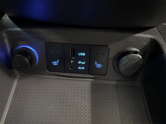 Used 2011 Hyundai Santa Fe Limited image 22