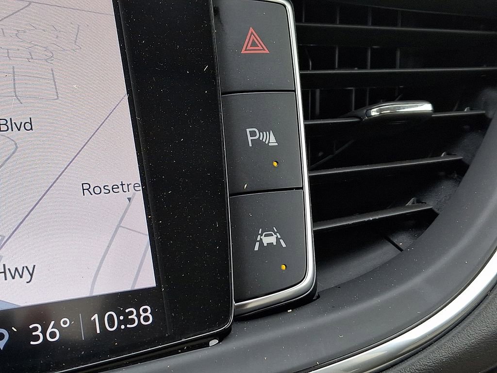 Used 2023 Buick Enclave Avenir w/ LPO, Floor Liner Package image 28