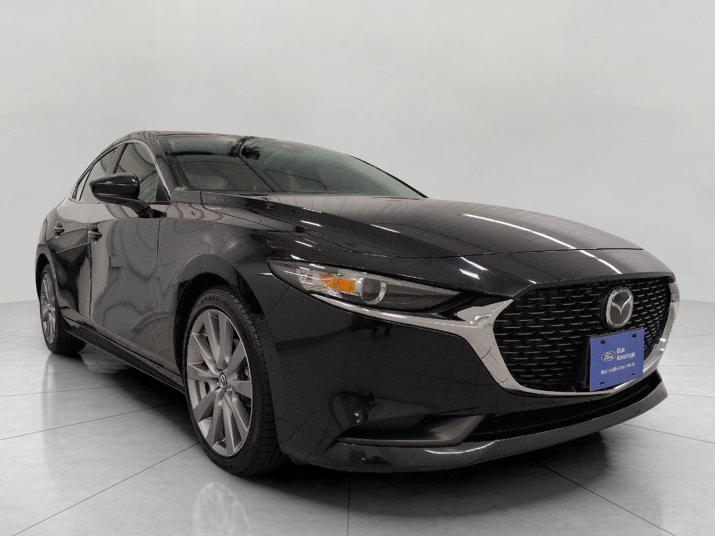 Used 2021 MAZDA MAZDA3 s FWD image 1
