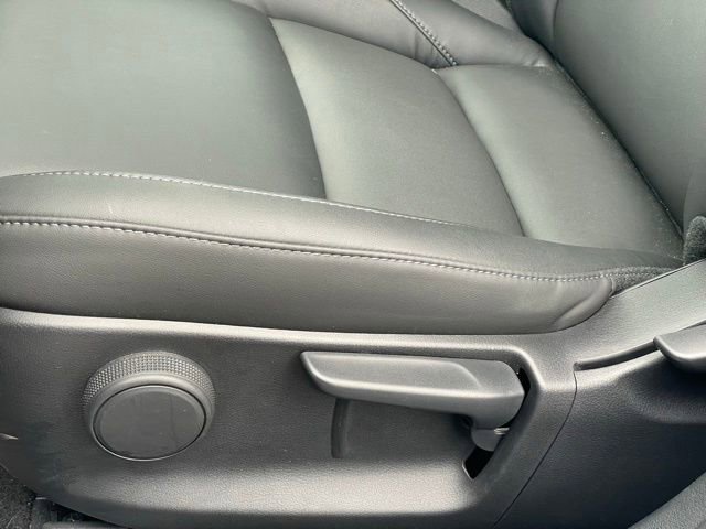 Certified 2025 MAZDA CX-30 AWD 2.5 S w/ Select Sport Pkg image 13