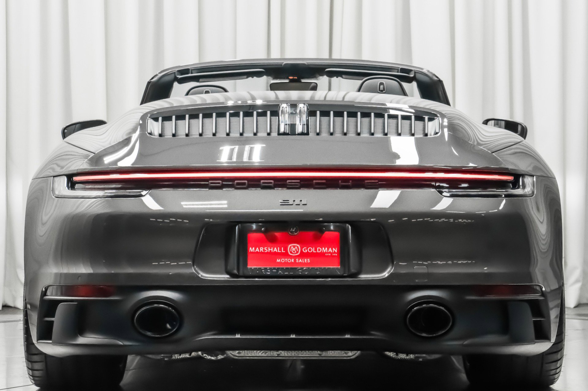 Used 2023 Porsche 911 Cabriolet image 8