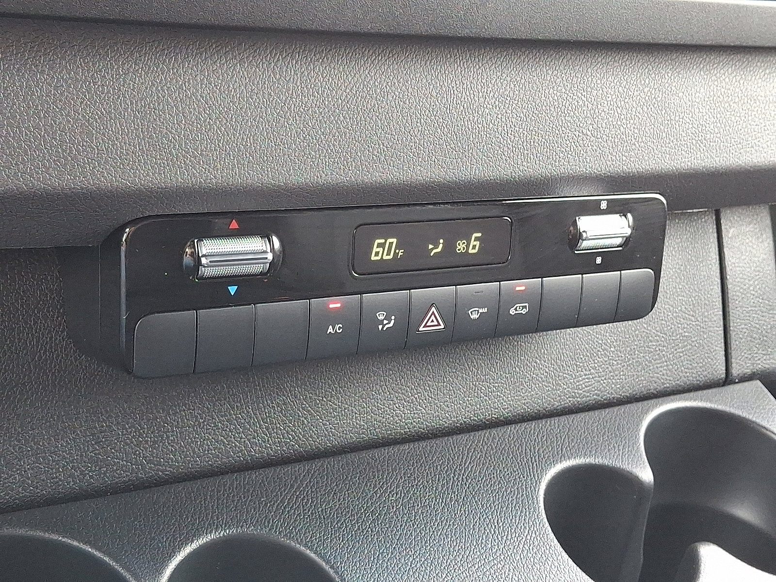 Used 2025 Mercedes-Benz Sprinter 2500 image 16