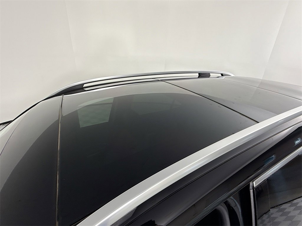 Used 2025 Mercedes-Benz GLB 250 4MATIC image 22