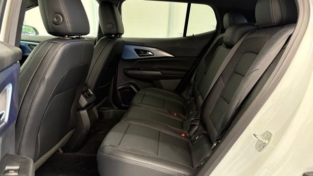 New 2026 Chevrolet Equinox EV LT FWD image 17