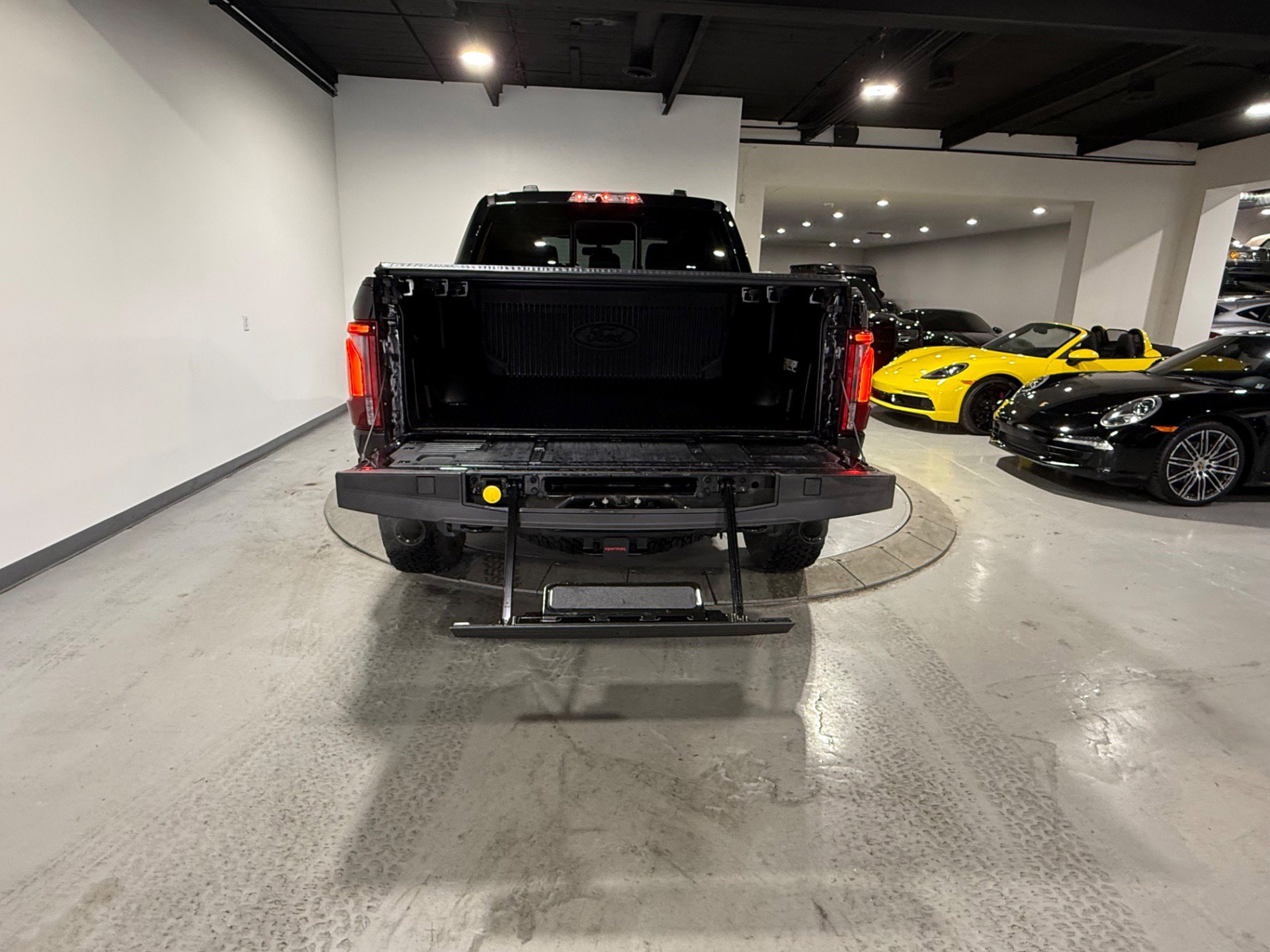 Used 2025 Ford F150 Raptor w/ Equipment Group 803A Raptor R image 15