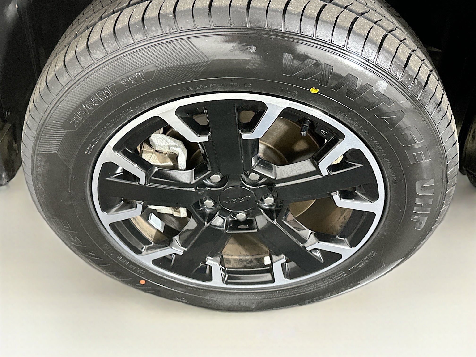 Used 2023 Jeep Renegade Trailhawk image 11