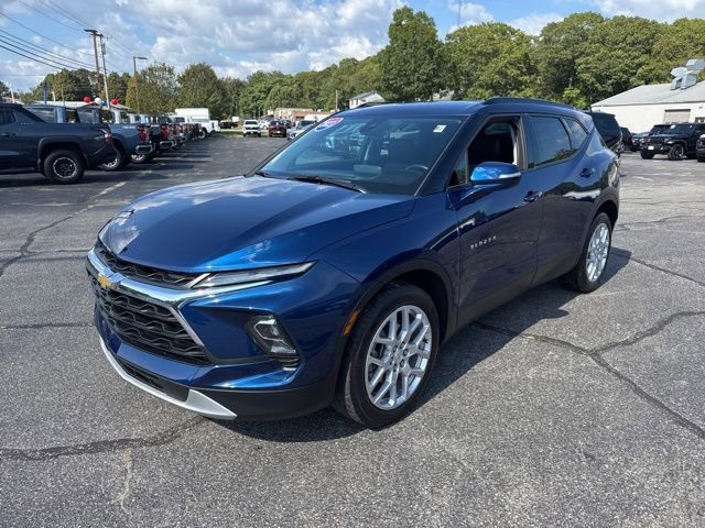 Used 2023 Chevrolet Blazer LT AWD/4WD image 4