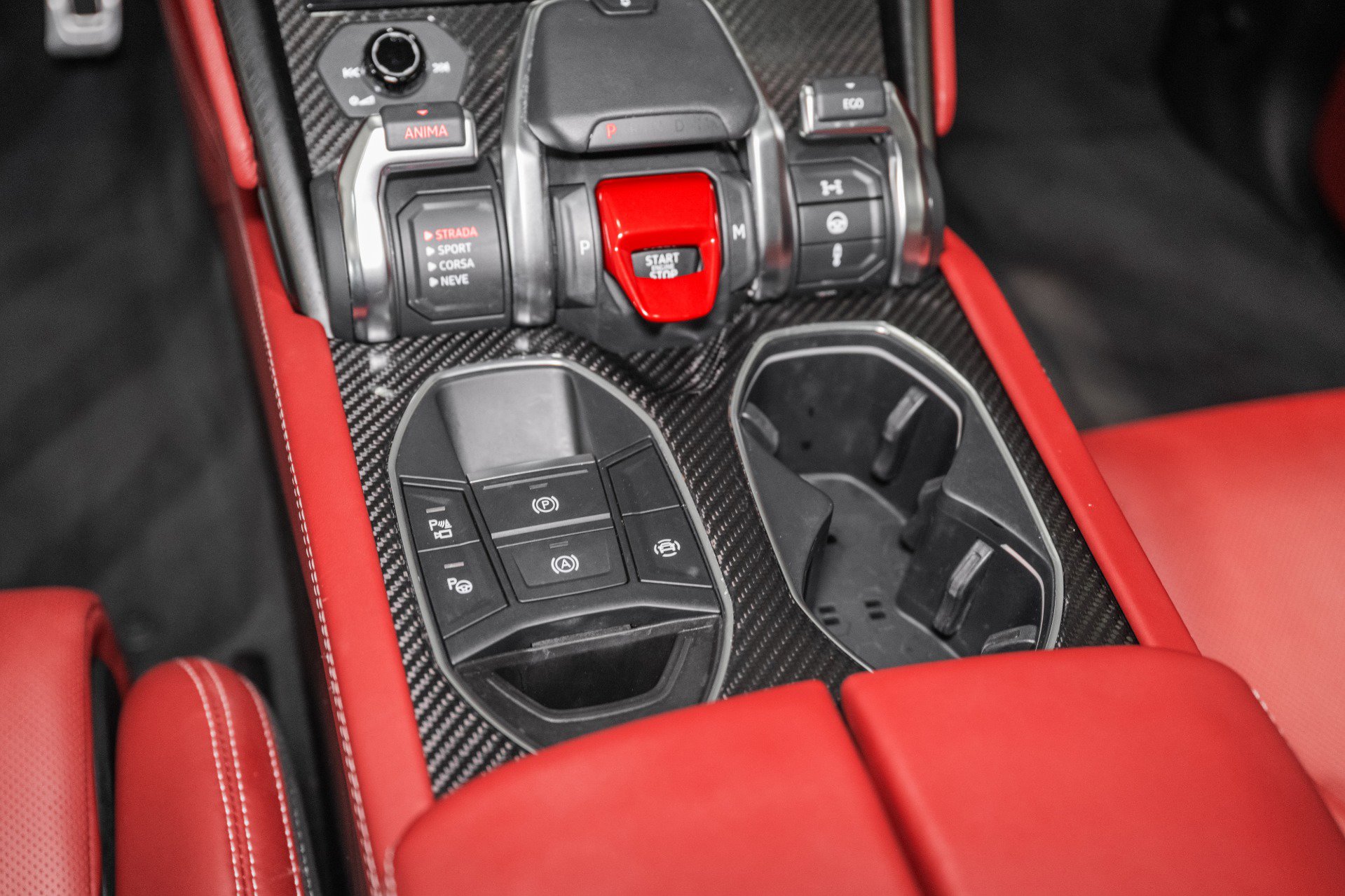 Used 2024 Lamborghini Urus S image 42