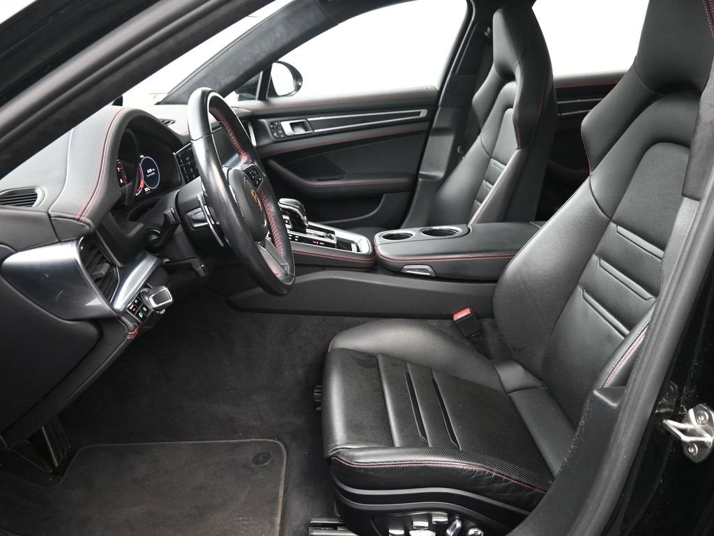 Certified 2019 Porsche Panamera GTS image 7