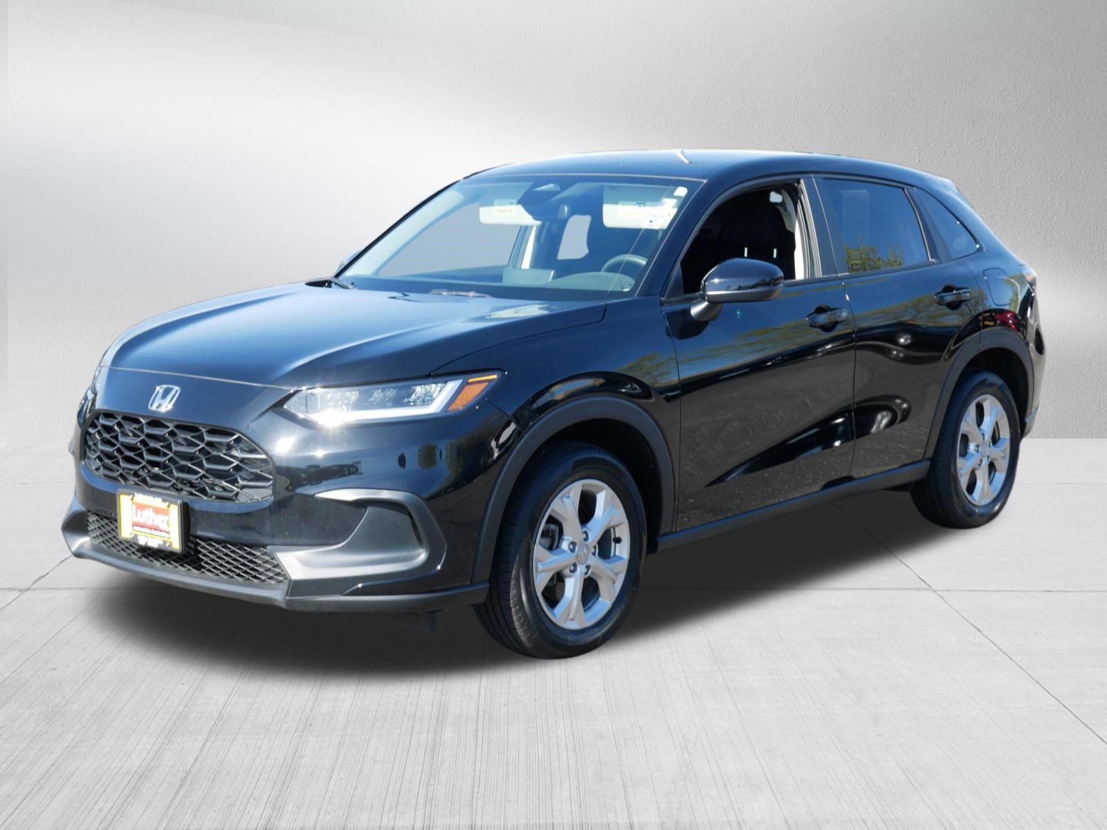 Used 2023 Honda HR-V LX image 3