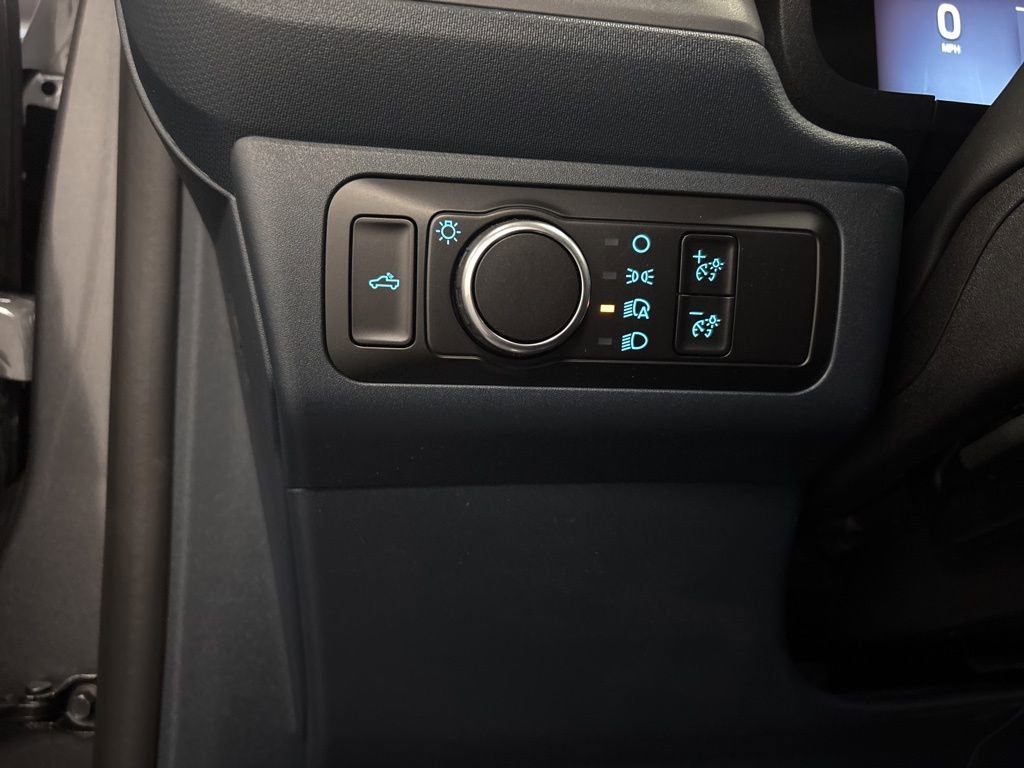 New 2026 Ford Maverick XL AWD/4WD image 21