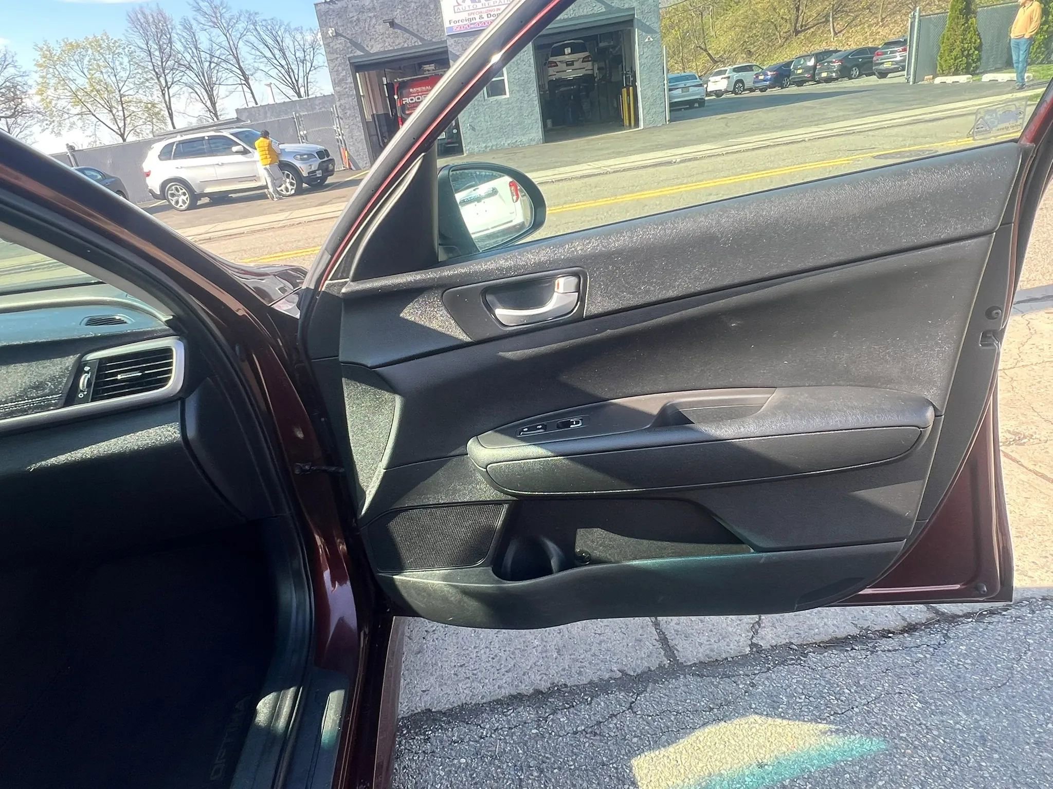 Used 2018 Kia Optima LX image 29