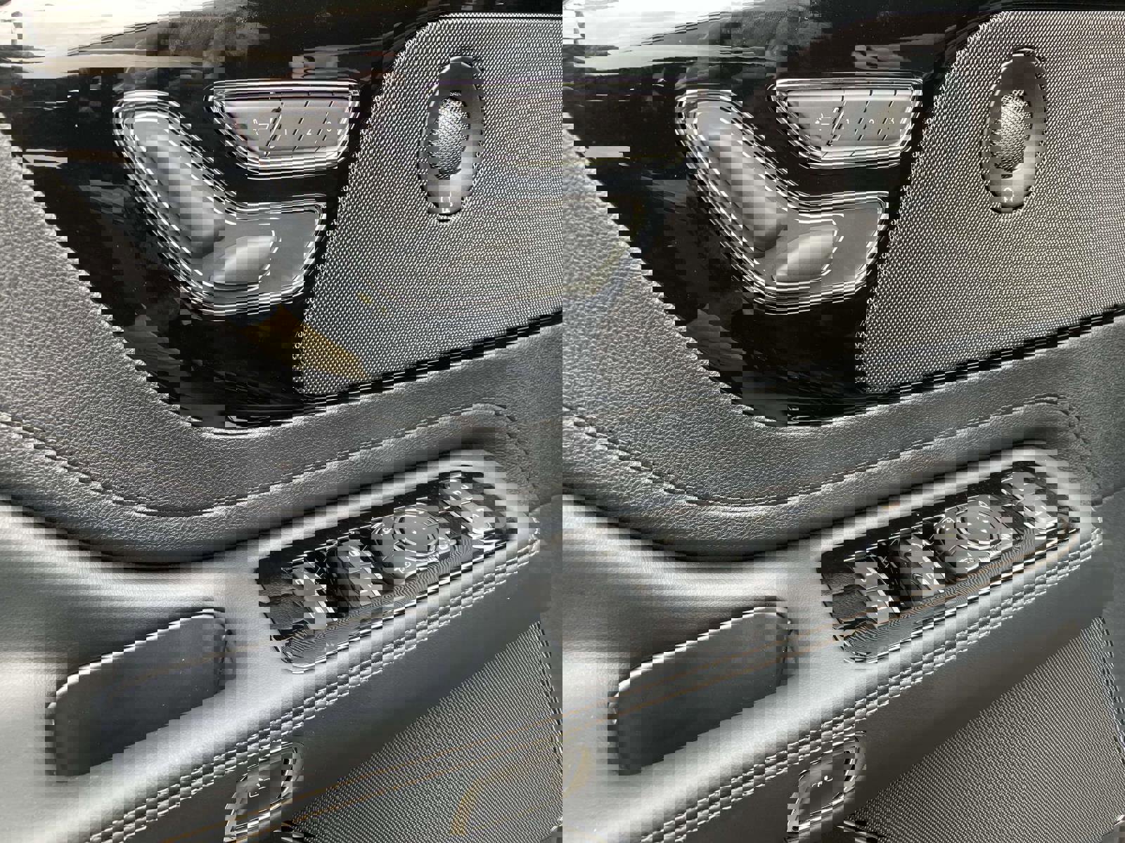 New 2025 Lincoln Aviator 2WD w/ Equipment Group 101A image 21