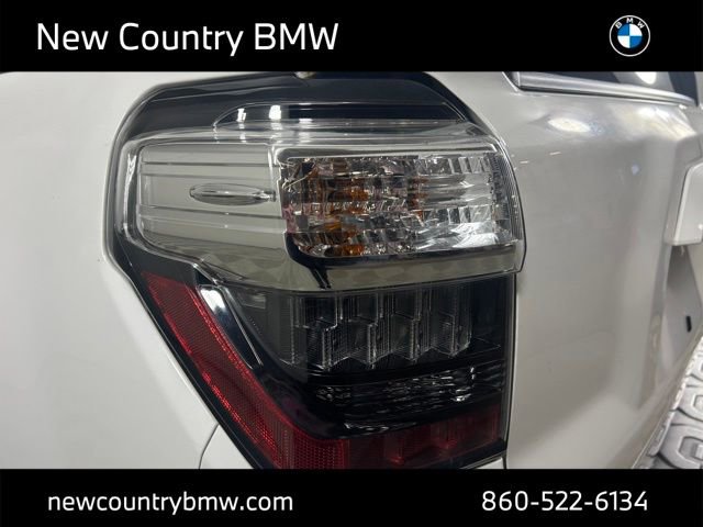 Used 2016 Toyota 4Runner SR5 Premium AWD/4WD image 30