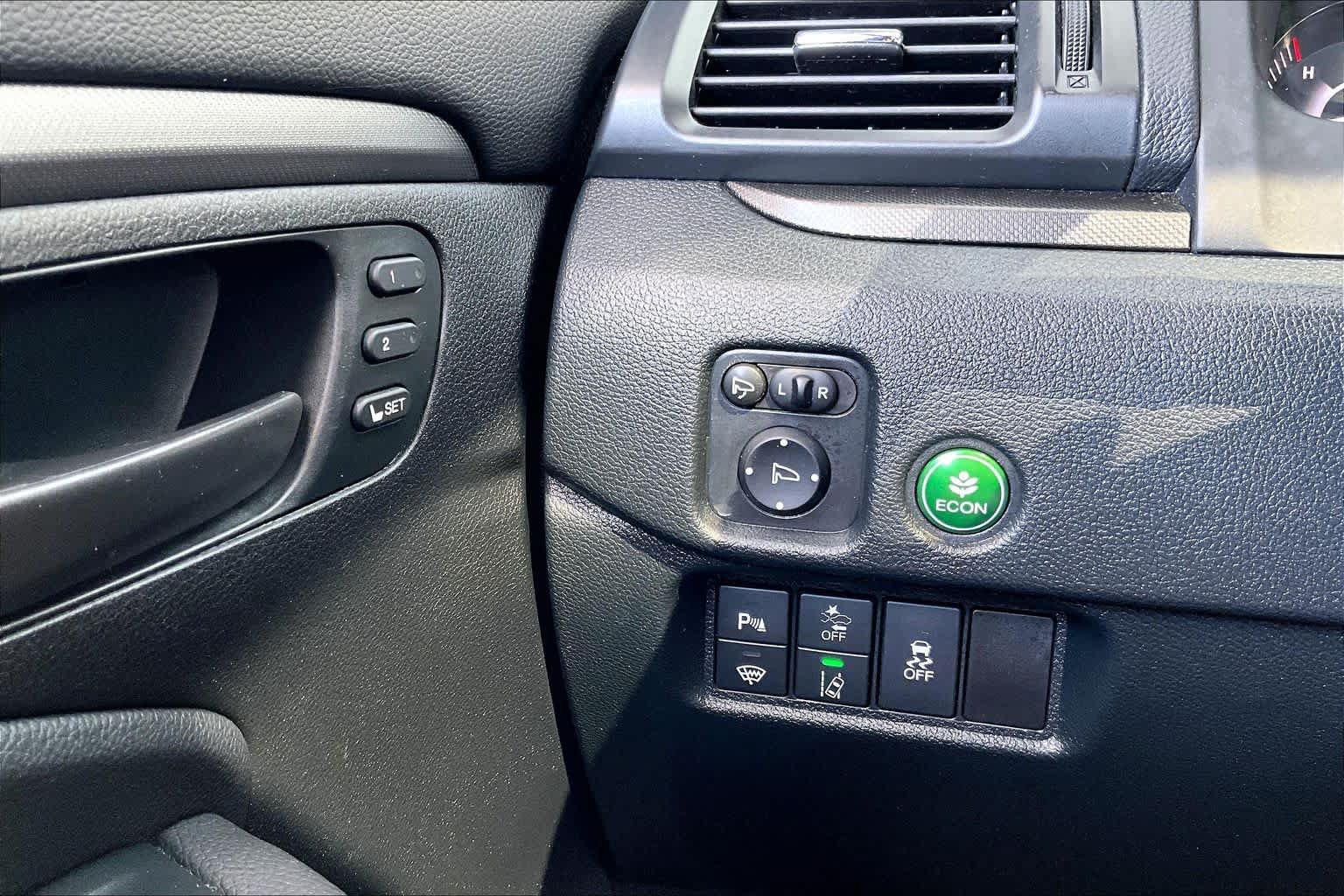 Certified 2023 Honda Passport TrailSport image 33