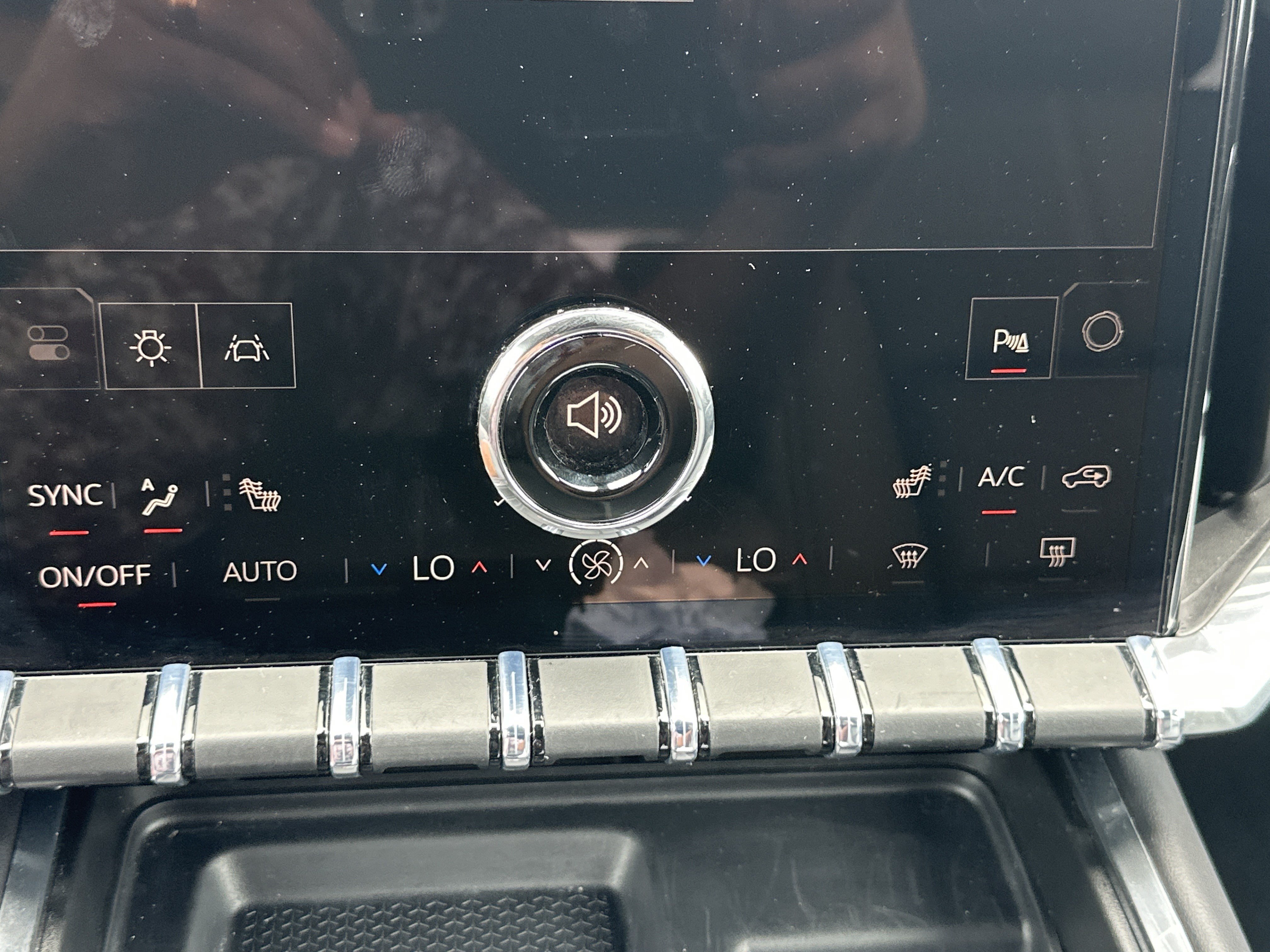 Certified 2026 GMC Acadia Elevation w/ Elevation Premium Package FWD image 51