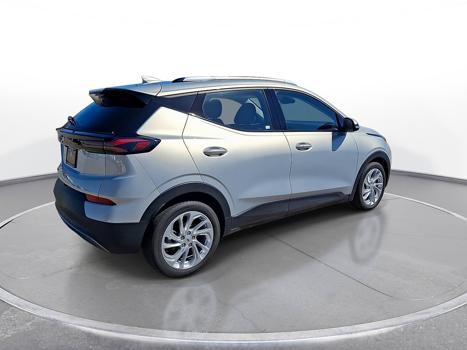 Used 2023 Chevrolet Bolt EUV LT image 8
