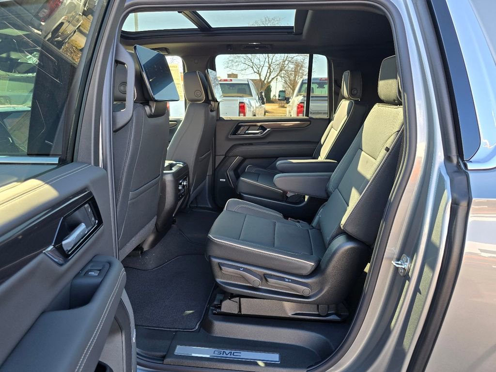 New 2026 GMC Yukon XL Elevation w/ Elevation Premium Package AWD/4WD image 27