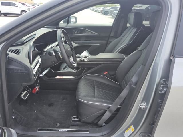 Used 2026 Cadillac Lyriq V w/ LPO, Floor Liner Package AWD/4WD image 5