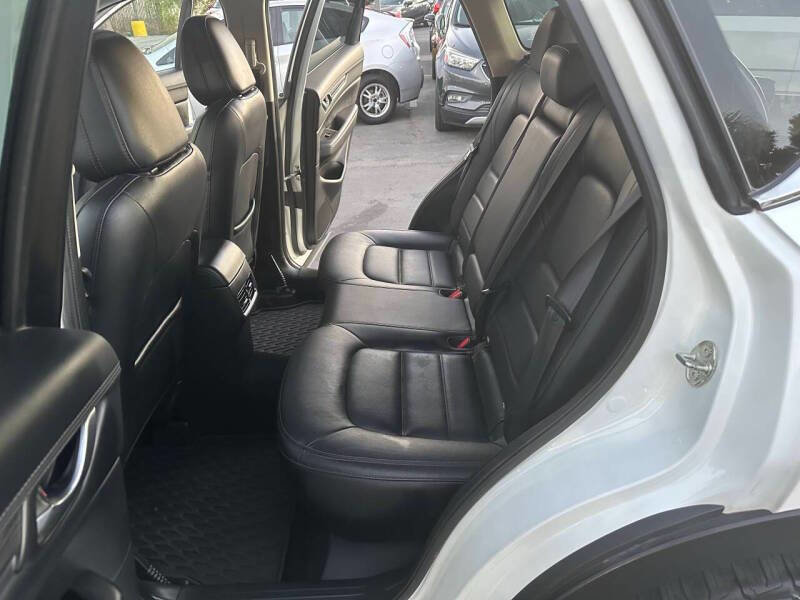 Used 2018 MAZDA CX-5 Grand Touring w/ Premium Package image 15