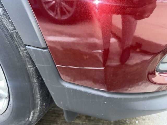 Used 2019 Jeep Cherokee Latitude Plus w/ Comfort/Convenience Group image 8